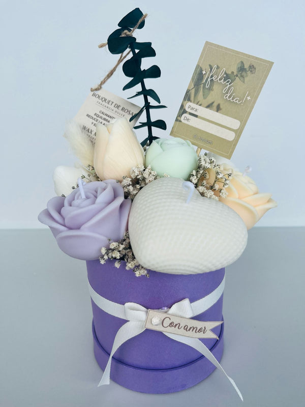 Bouquet Rosas, Tulipanes y Corazón  en Caja Lila